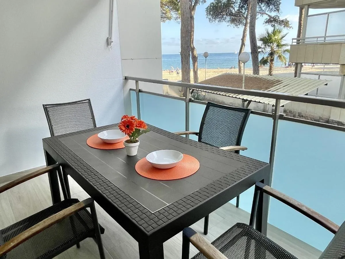 Apartbeach Fabiola Vistas Playa Y Climatizado Cambrils