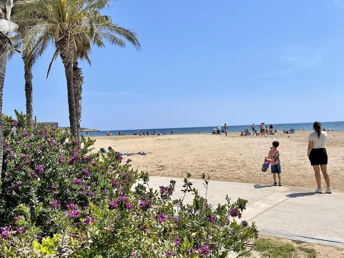 Apartbeach Fabiola Vistas Playa Y Climatizado Cambrils 0*,
