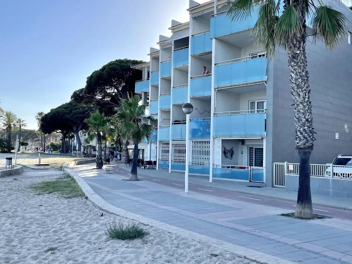 Apartbeach Fabiola Vistas Playa Y Climatizado Cambrils